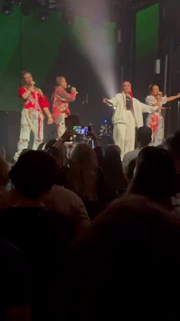 Мы и группа “Вирус» #балаганлимитед #дискотека