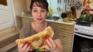 ЖАРЮ любимые ЧЕБУРЕКИ  - влог / кот/ огород / весна  /