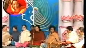 12.01.1998 г. Вишуддхи чакра. Арун Апте в присутствии Шри Матаджи исполняет Рагу Джейджейванти.