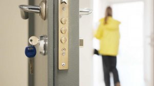 В РФ предложили ввести самозапрет на продажу единственного жилья