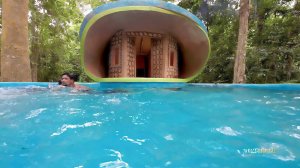 Построили своими руками , современный домик в джунглях.