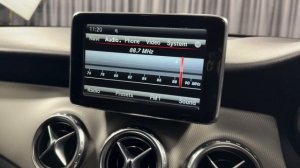 Mercedes Benz GLA 180