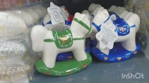 Пошла в непогоду в магазин/ еле убежала от продавца