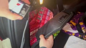 Сочинские таможенники нашли в тайнике машины на российско-абхазской границе крупную партию сигарет