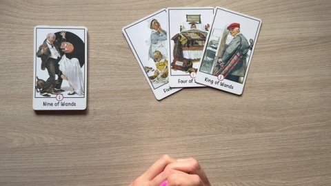 темные и светлыне сторон человека? #таро