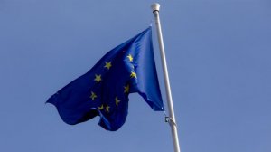 Bloomberg: ЕС столкнулся с трудностями из-за мирного плана США по Украине