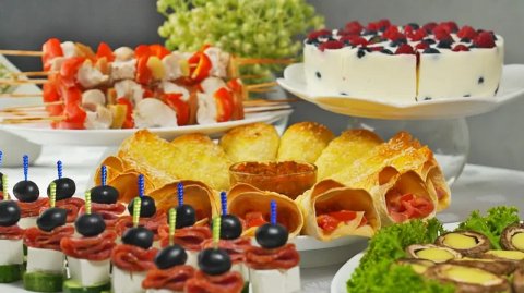 Топ-5 ЗАКУСОК ЗА КОПЕЙКИ НА НОВЫЙ ГОД! Оригинальные и очень вкусные закуски на праздничный стол!