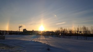 Новосибирск солнечное гало, мороз -23.  Утро 06.12.2025г.