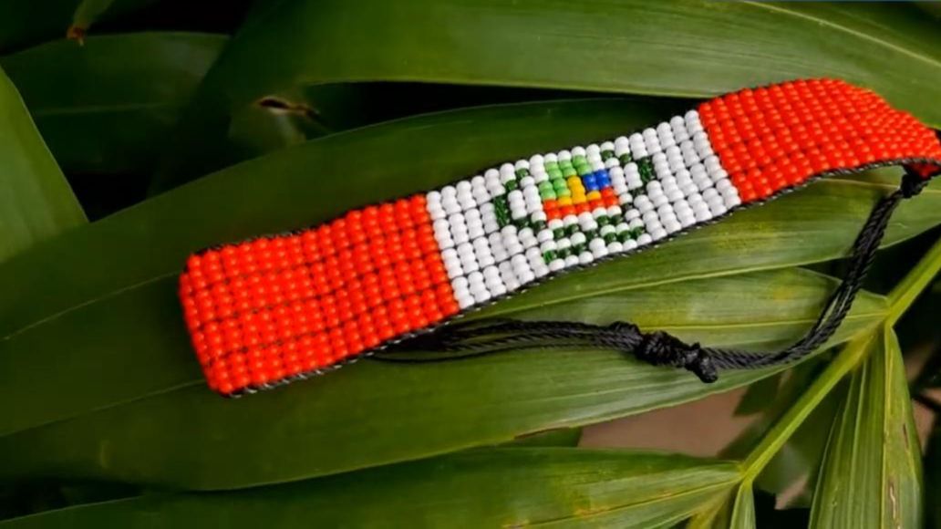 Браслет  из бисера на ткацком станке смотреть онлайн