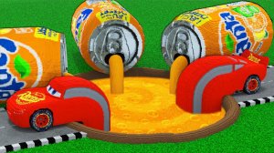 Машинки летают и прыгают! Развивающие мультики Машины помощники. Мультфильмы про машинки