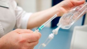 Пострадавшая при атаке ВСУ на Севастополь девочка доставлена в Москву