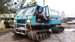 Новый двигатель в гусеничный вездеход СССР