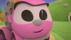 Молния Маквин: Аварии и Приключения в Городе!