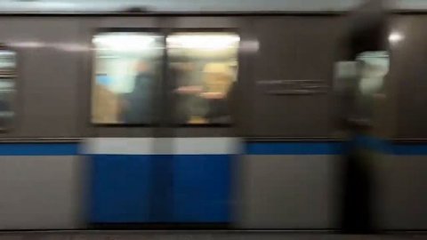 метро поезд