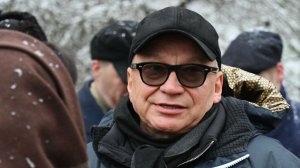 «Мы с Владом Листьевым верили»: Угольников рассказал о заре телевидения в 1990-е