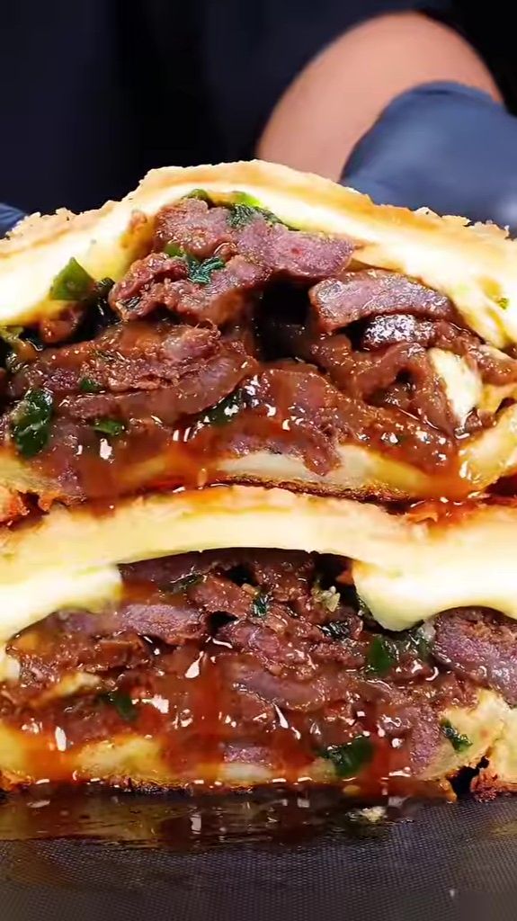 Мясной пирог от которого не оторваться 🥩