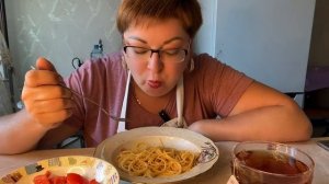 СПАГЕТТИ С РУЛЬКОЙ С СОУСОМ ТОМ ЯМ/А ВКУСНЕНЬКО☝️/МУКБАНГ/ЗАКАНЧИВАТЬ НАДО СЛАДКИМ🤣