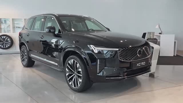 Volvo XC90 2025 обзор