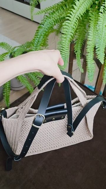 Стильная сумка. Ручная работа, вязаная + натуральная кожа.