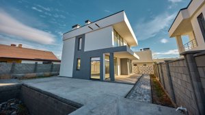 Срочная продажа дома в закрытом поселке Севастополя у моря. Подробности: Федор, 8978-219-41-42