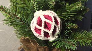 Шар на ёлку крючком. Мастер-класс по вязанию