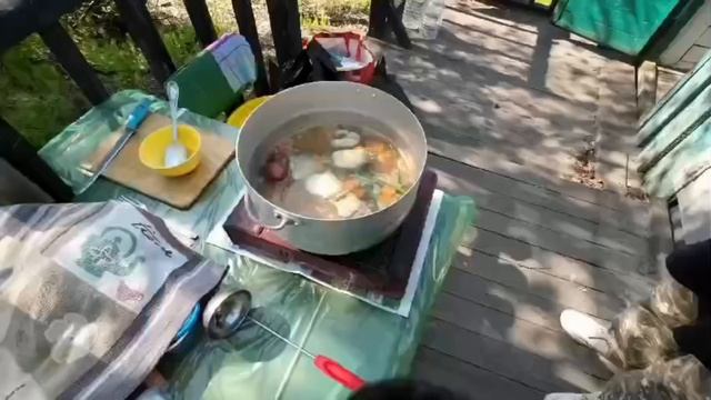 Норильск. Лето. Уха в тундре.