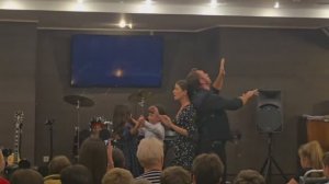 Танец и жестовое пение "Падает снег"