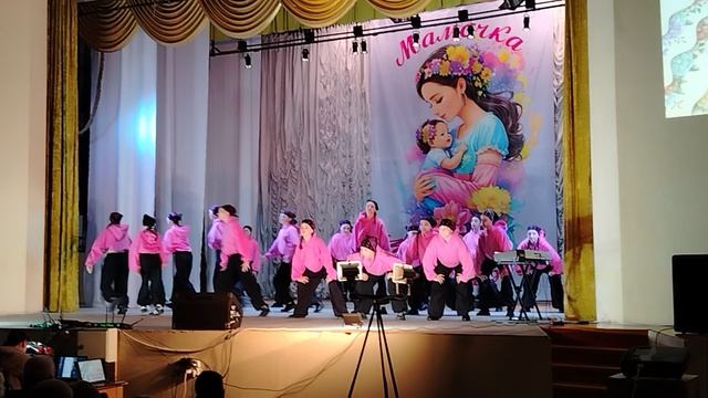 Танец "Драйв" от ансамбля Калейдоскоп смотреть онлайн