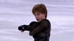 Смотрите сегодня юниорский Кубок Первого канала по фигурному катанию