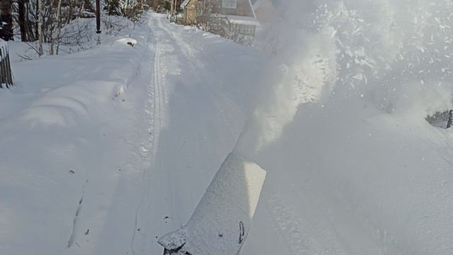 Держите ещё снега