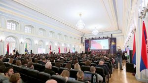 В Санкт-Петербурге проходит конференция, посвященная теории и практике социальных изменений.