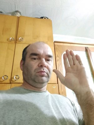 Чай пью утром.