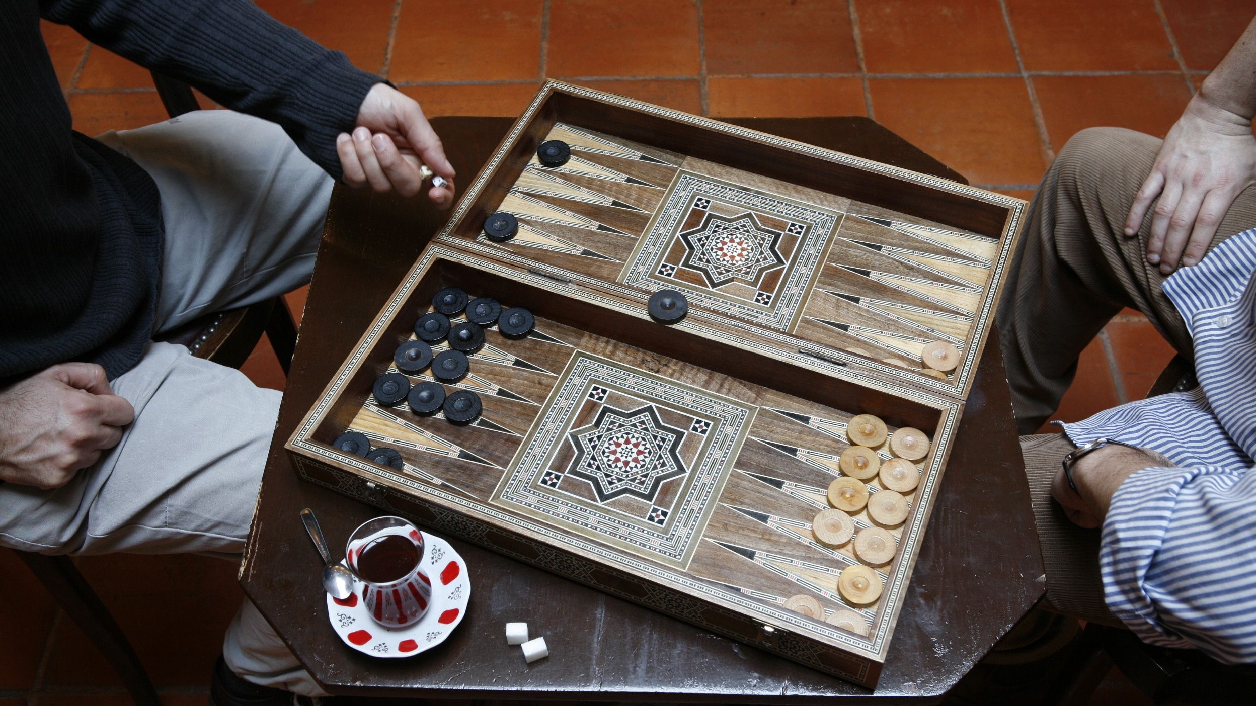 Офигенная 👍 партия в нарды кому понравилось ставим лайки