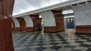 Поезд Победы на станции метро "Парк Победы"🥹