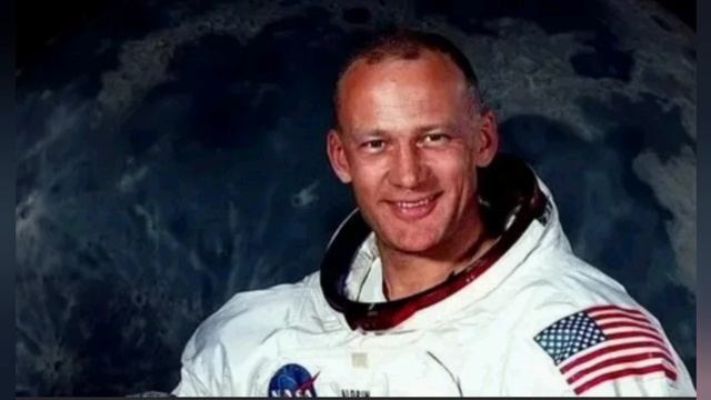 На Луне кто-то есть?