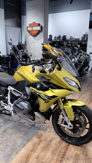 2019 BMW R 1250 RS Austin Yellow