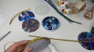 Попросили сделать елочные игрушки, тема : ПДД И я сделала 😌