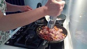 Соскучилась по кухне// Сделала паштет из печени и запекла буженину//