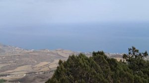 Крымские горы. Вид на Ялту. Крым село Штормовое гостевой дом "Сказочный дворик"