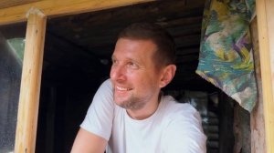 Самый большой дом под землей - вернулся он и дом теперь не узнать после субботника.