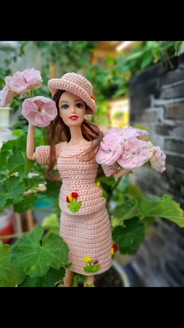 Наряд для любимой Куклы .