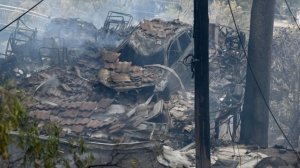 Огонь уничтожил 12 домов в Южном Уэльсе. Мощные лесные пожары бушуют на юге Австралии