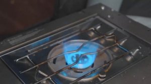 Кемпинг под дождем с моей собакой . Уютная надувная палатка . Гром и молния ASMR