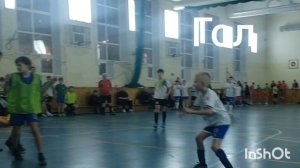 Футзал. ЛДФ - ЛИПЕЦК 2025 год. 7 декабря. Забил головой. Алексей 11 лет. Команды 13 и 14 г.