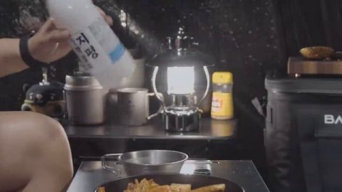 Индивидуальный кемпинг в сильный дождь . Уютная атмосфера . Отдых в палатке ASMR