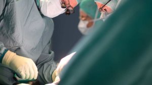 Женщина умерла после пластики груди и живота в московской клинике