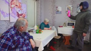 Мудрую пенсионерку никогда не общитает на сдачу продавец в магазине