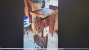 Концевой электролобзик с клиноременной передачей.