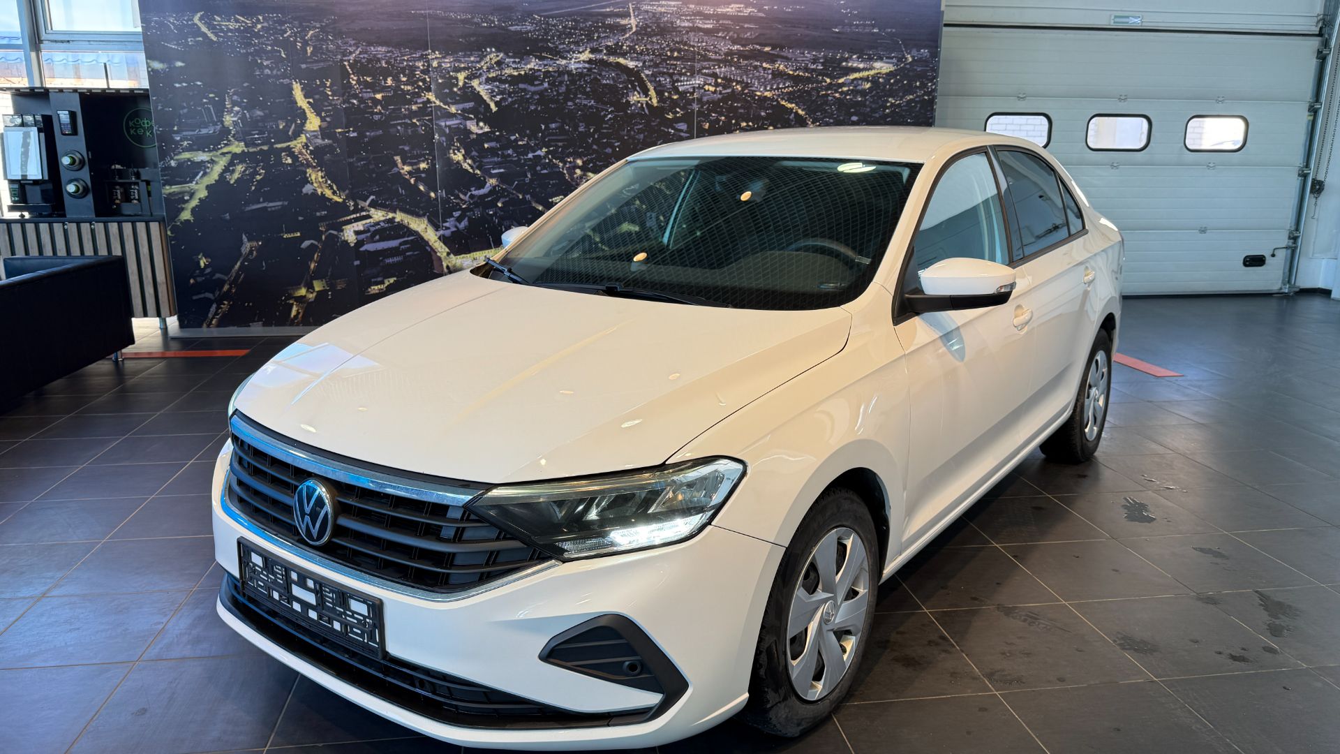 Volkswagen POLO 3889 - Вы можете купить в автосалоне АВРОРА Ростов-на-Дону Малиновского 54 Адробь1