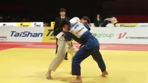 Российские дзюдоисты М. Таймазова и Т. Арбузов стали призерами турнира "Большого шлема" в Токио.